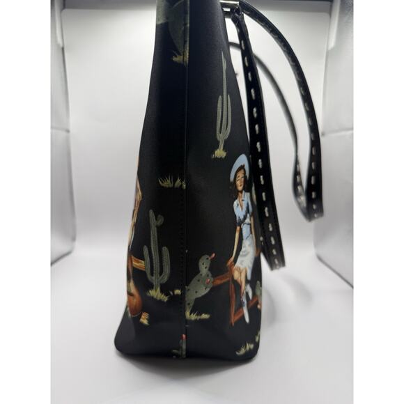 Western Pin Up Girl Purse - Black - NEW! Full Zip Closure - Picture 5 of 9